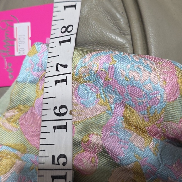 NWT Buddy Love Women's Dress Pastel Floral Brocadish Ruffly Plunging Party Sz M - Picture 11 of 15